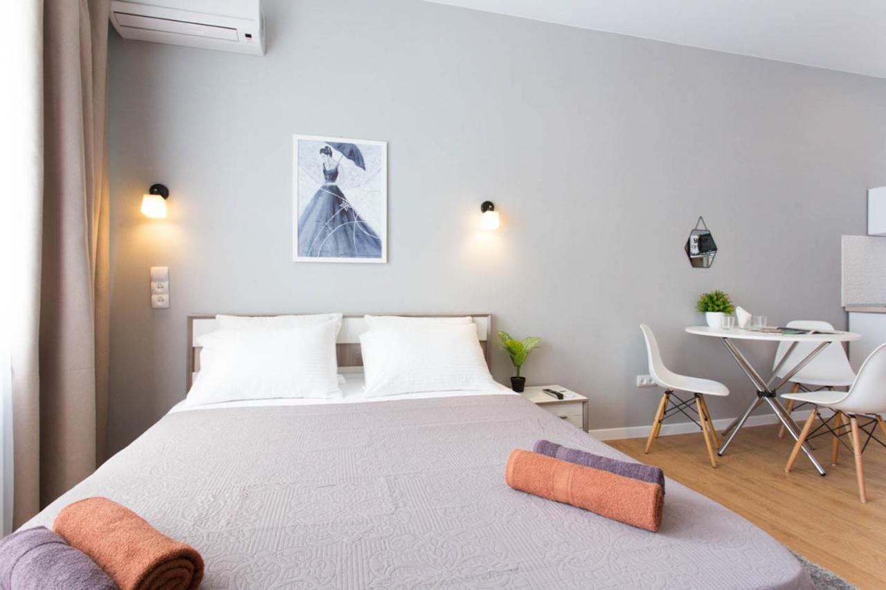 Modern Studio Beside Metro Yaroslava Mudroho, Universytet - Chernyshevska Str 95-7 Kharkiv Extérieur photo