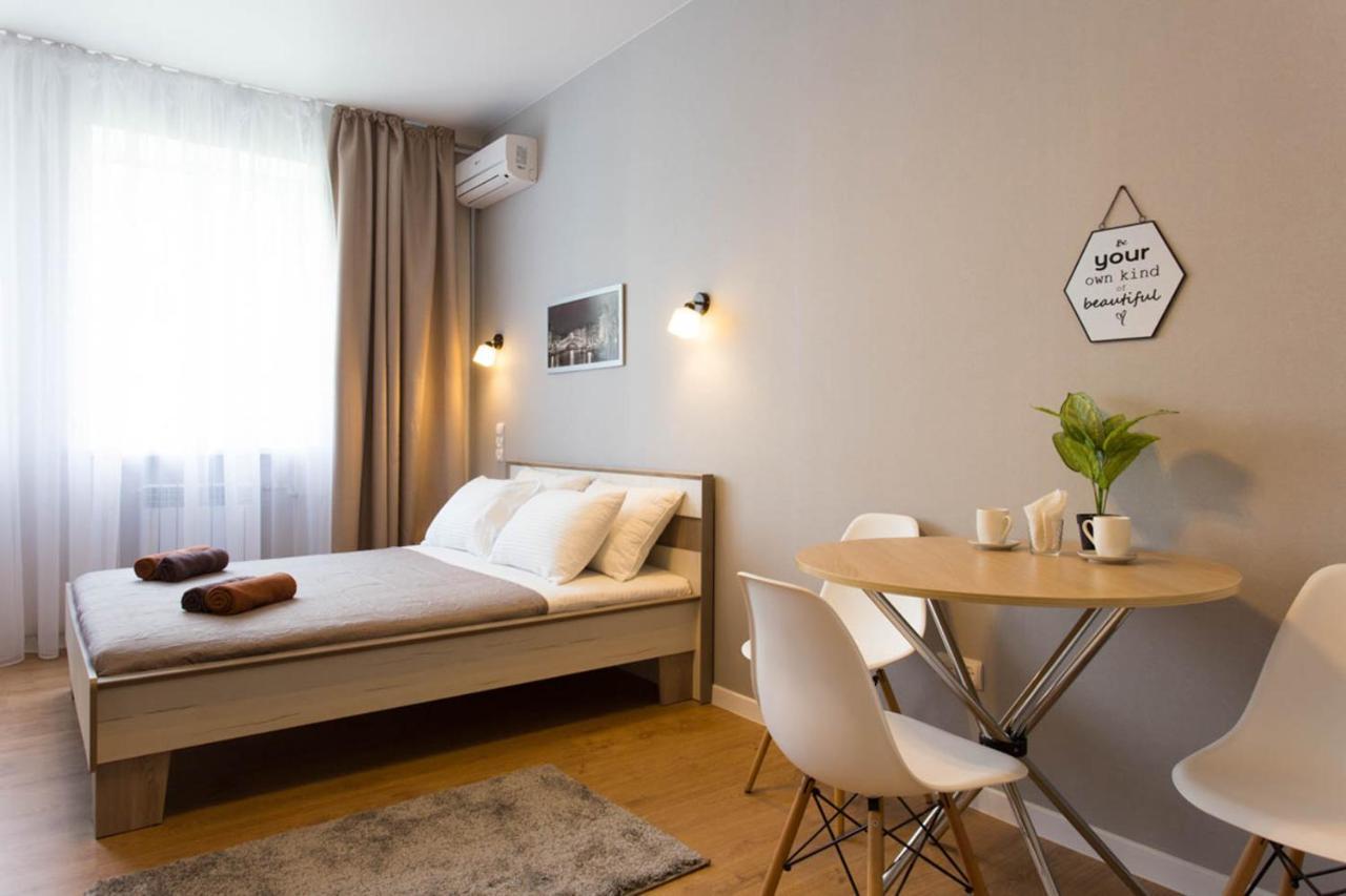 Modern Studio Beside Metro Yaroslava Mudroho, Universytet - Chernyshevska Str 95-7 Kharkiv Extérieur photo