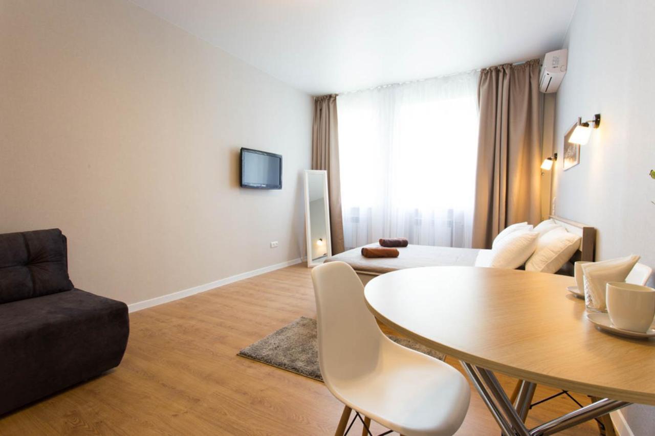 Modern Studio Beside Metro Yaroslava Mudroho, Universytet - Chernyshevska Str 95-7 Kharkiv Extérieur photo