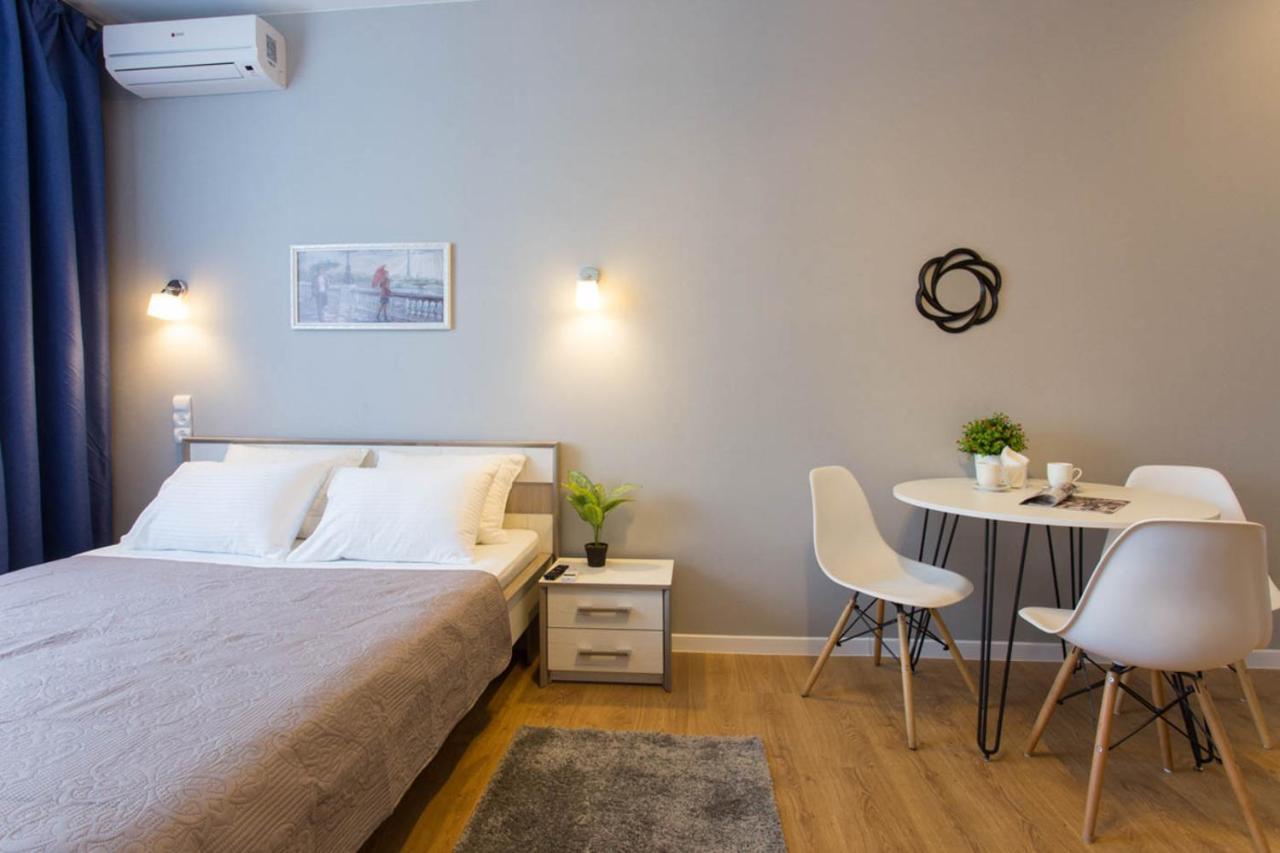 Modern Studio Beside Metro Yaroslava Mudroho, Universytet - Chernyshevska Str 95-7 Kharkiv Extérieur photo