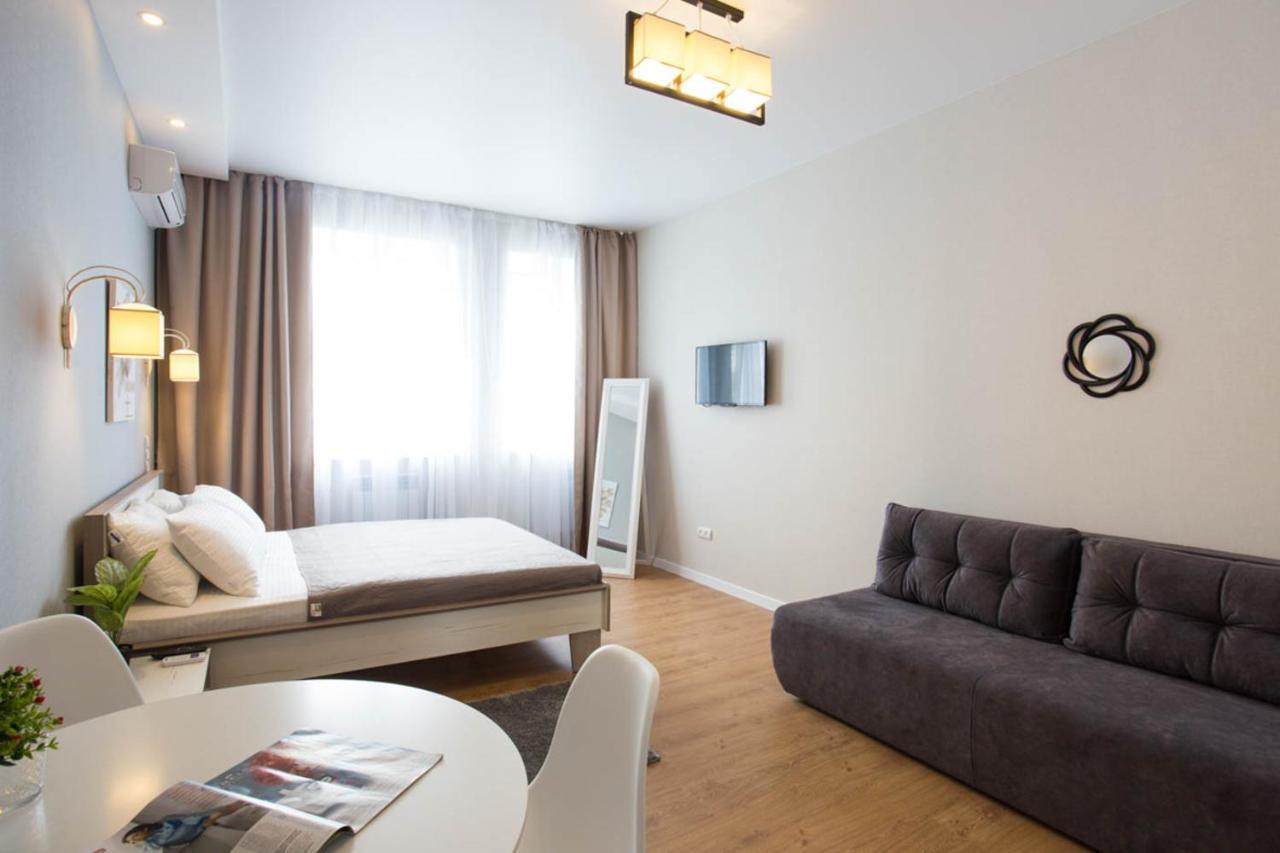 Modern Studio Beside Metro Yaroslava Mudroho, Universytet - Chernyshevska Str 95-7 Kharkiv Extérieur photo
