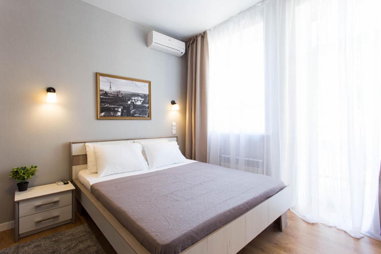 Modern Studio Beside Metro Yaroslava Mudroho, Universytet - Chernyshevska Str 95-7 Kharkiv Extérieur photo