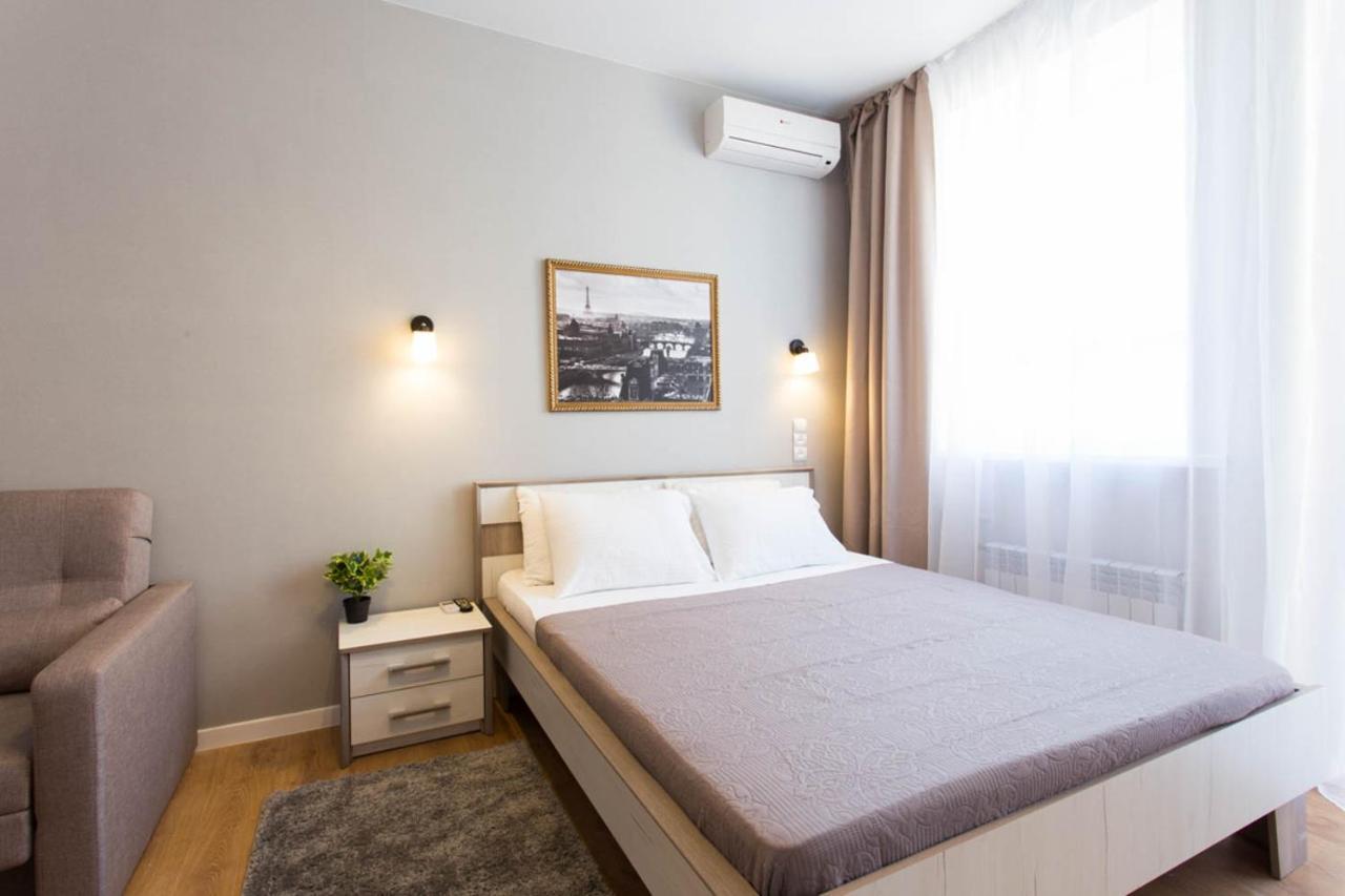 Modern Studio Beside Metro Yaroslava Mudroho, Universytet - Chernyshevska Str 95-7 Kharkiv Extérieur photo