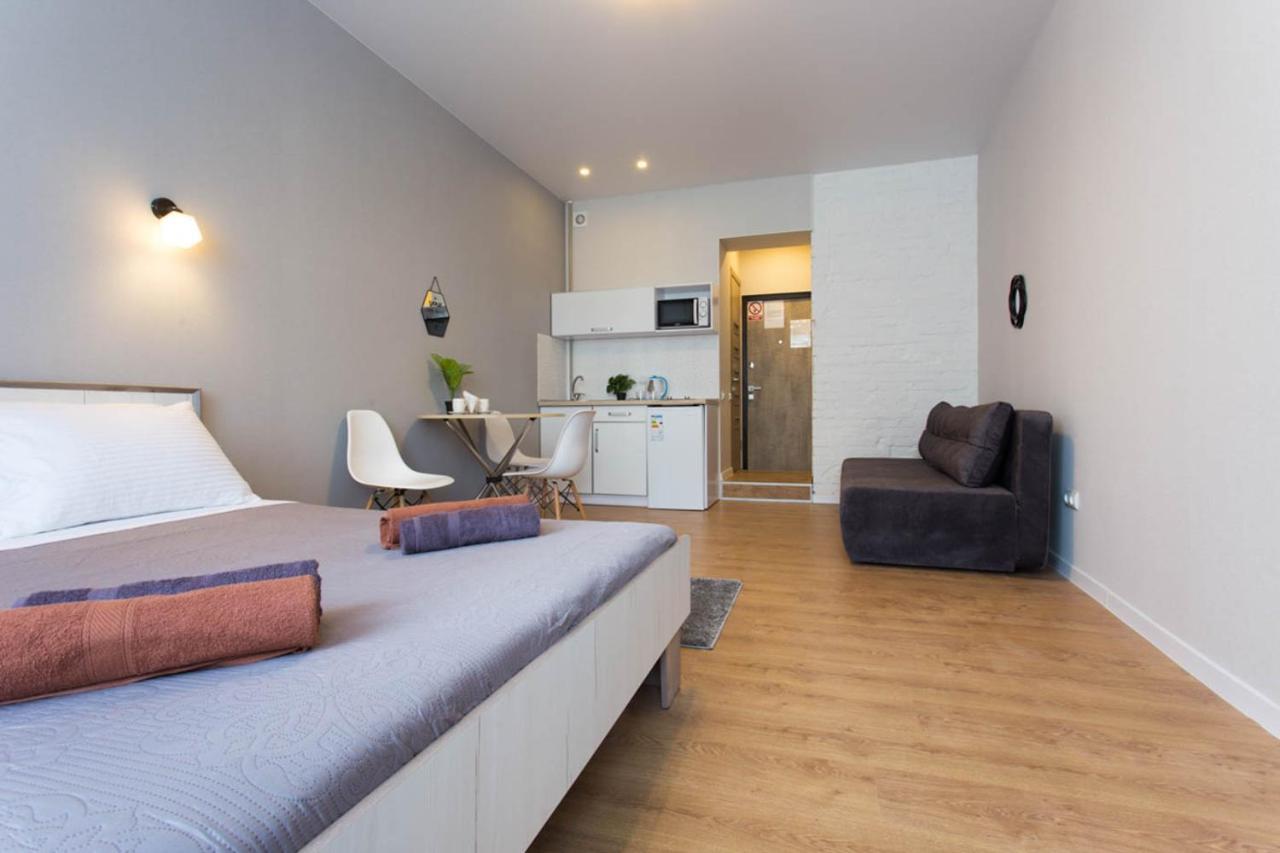 Modern Studio Beside Metro Yaroslava Mudroho, Universytet - Chernyshevska Str 95-7 Kharkiv Extérieur photo