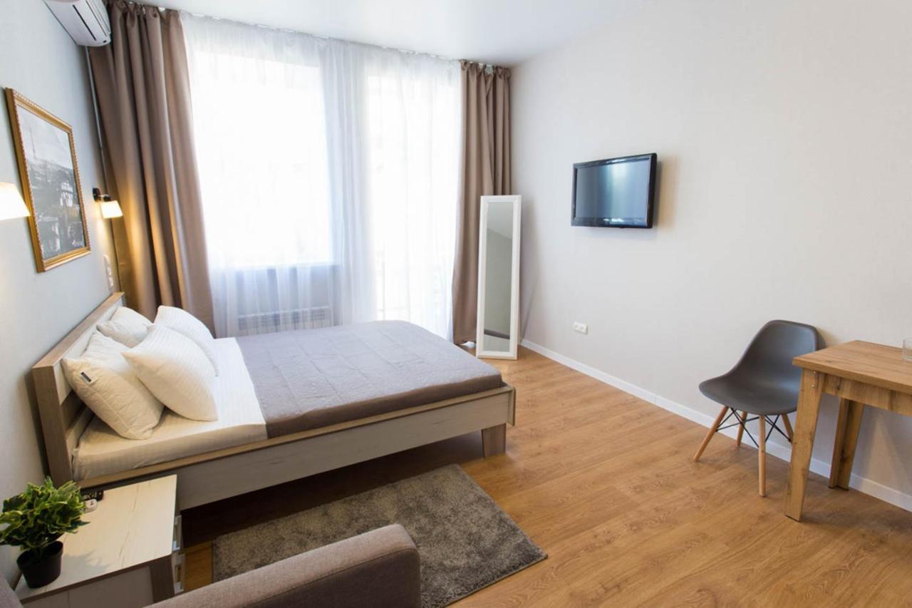 Modern Studio Beside Metro Yaroslava Mudroho, Universytet - Chernyshevska Str 95-7 Kharkiv Extérieur photo