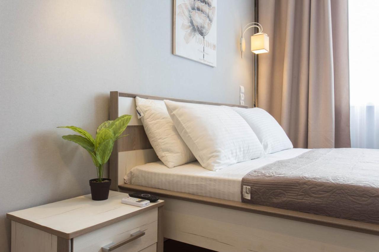 Modern Studio Beside Metro Yaroslava Mudroho, Universytet - Chernyshevska Str 95-7 Kharkiv Extérieur photo