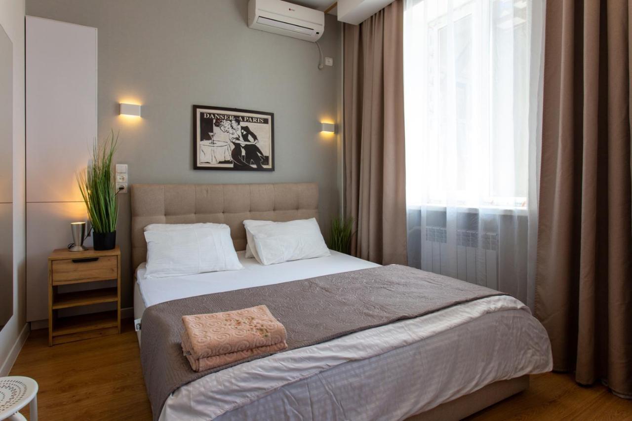 Modern Studio Beside Metro Yaroslava Mudroho, Universytet - Chernyshevska Str 95-7 Kharkiv Extérieur photo