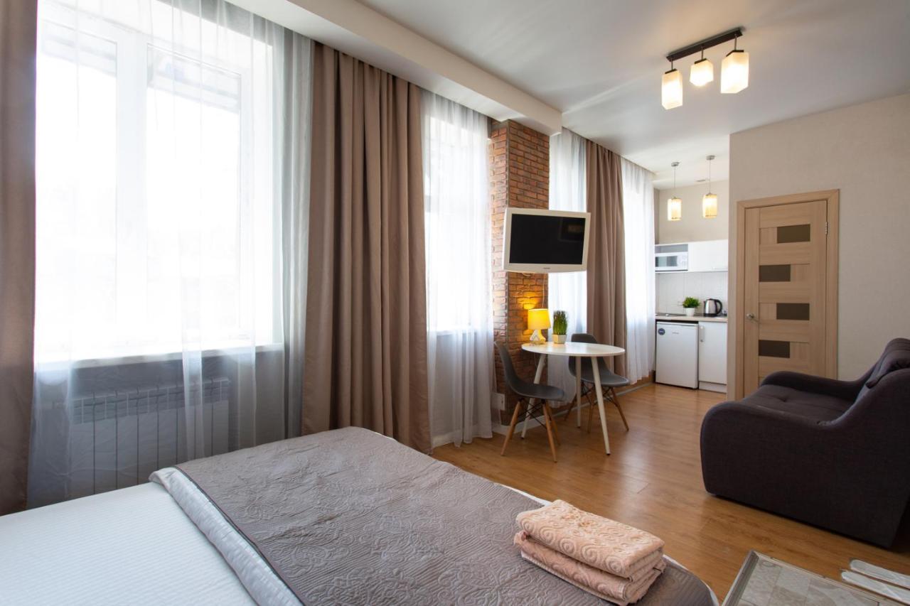 Modern Studio Beside Metro Yaroslava Mudroho, Universytet - Chernyshevska Str 95-7 Kharkiv Extérieur photo