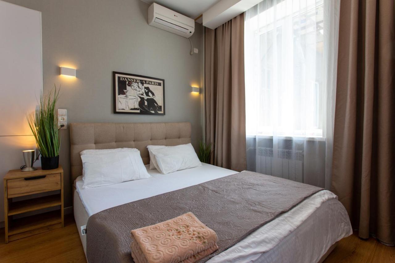 Modern Studio Beside Metro Yaroslava Mudroho, Universytet - Chernyshevska Str 95-7 Kharkiv Extérieur photo